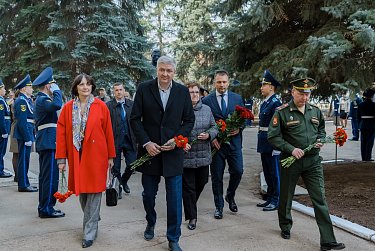 Оренбург встречает День космонавтики